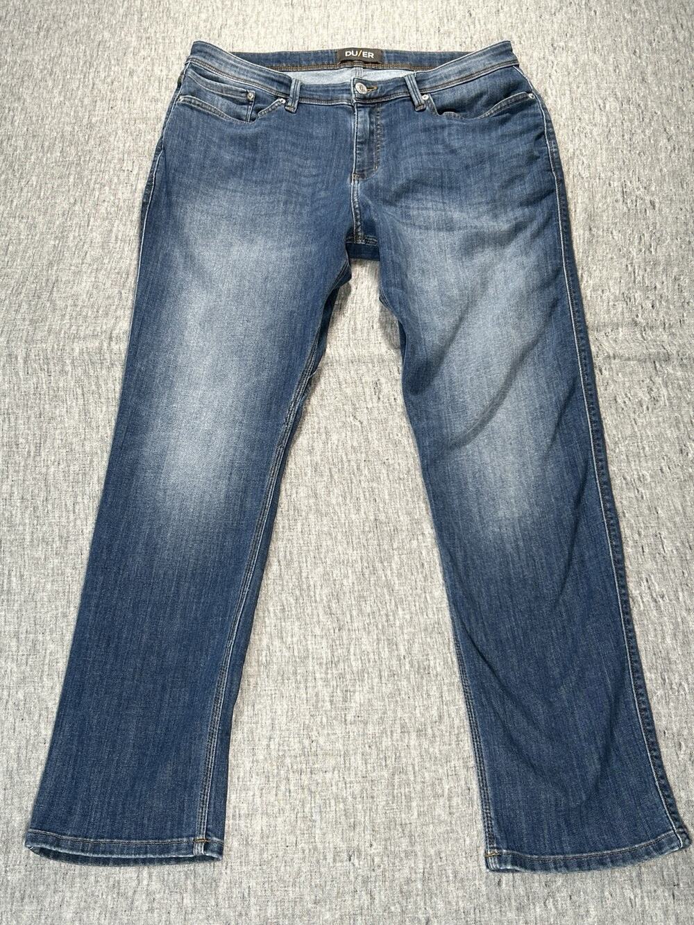 DU/ER L2X Relaxed Taper Jeans Mens 36x32 Blue Stretch Performance Denim